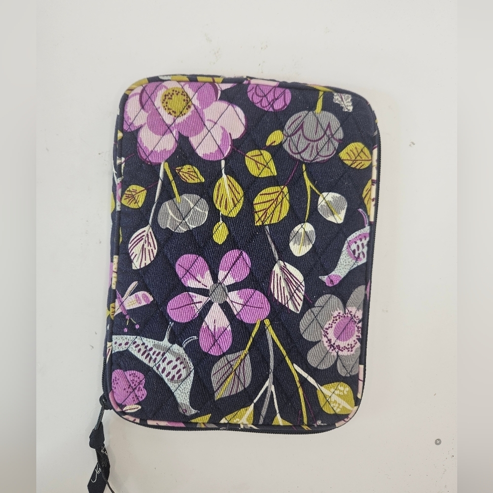 Vera Bradley Mini IPad Sleeve - Picture 3 of 3